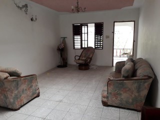 House For Sale in PORTO BELLO, St. James Jamaica | [3]