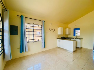 House For Rent in Phoenix Park Village 3, St. Catherine Jamaica | [4]