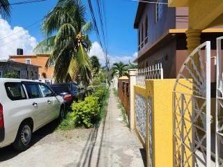 3 bed House For Sale in 4 WEST GREATER PORTMORE, St. Catherine, Jamaica