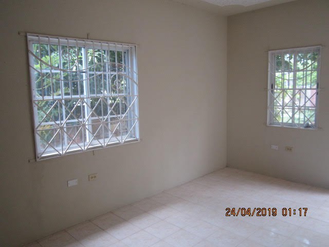 Flat For Rent in Morris Meadows Portmore, St. Catherine Jamaica | [1]