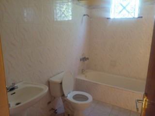 Apartment For Rent in Barnett View, St. James Jamaica | [9]