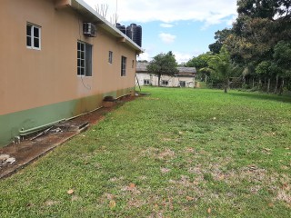 House For Sale in Rosehall linstead, St. Catherine Jamaica | [10]