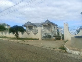 House For Sale in Portmore, St. Catherine Jamaica | [1]
