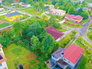 House For Sale in Greenvale, Manchester Jamaica | [4]