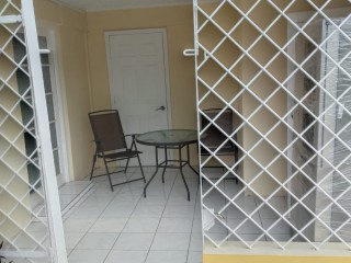 Flat For Rent in Tankerville, Kingston / St. Andrew Jamaica | [6]