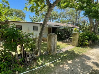 House For Sale in ORACABESSA, St. Mary Jamaica | [2]