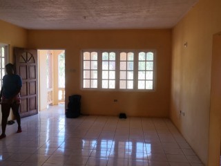 3 bed House For Sale in Comma Pen, St. Elizabeth, Jamaica