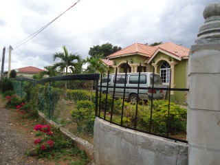 House For Sale in Osbourne store, Clarendon Jamaica | [3]