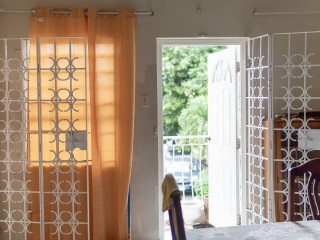 Apartment For Sale in LIGUANEA, Kingston / St. Andrew Jamaica | [2]