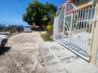 2 bed Townhouse For Sale – Montego Bay, St. James, Jamaica