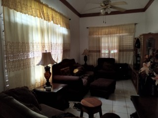 House For Sale in Farm Heights, St. James Jamaica | [4]
