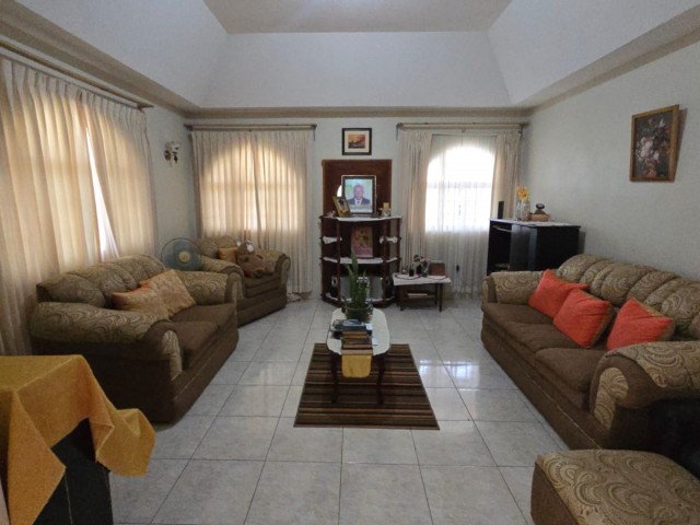 House For Sale in Mandeville, Manchester Jamaica | [7]