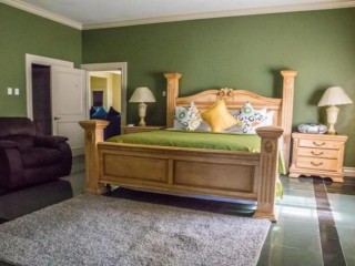 House For Rent in Hollywood Drive, Kingston / St. Andrew Jamaica | [8]