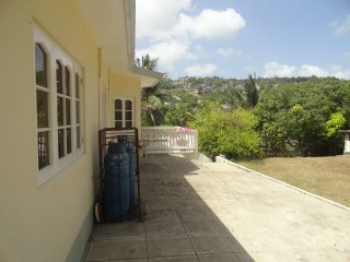 House For Sale in WESTGATE HILLS, St. James Jamaica | [3]