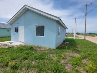 2 bed House For Sale in Innswood, St. Catherine, Jamaica