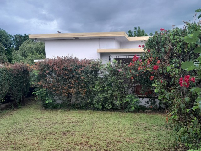 5 bed House For Sale - Shortwood, Kingston / St. Andrew, Jamaica