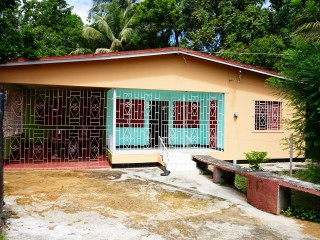 House For Sale in Santa Cruz, St. Elizabeth Jamaica | [10]