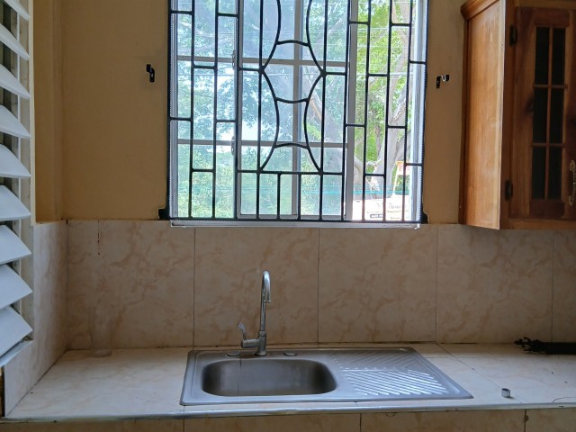 House For Rent in East  Ascott, St. Catherine Jamaica | [7]
