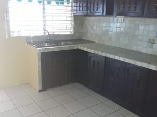 Townhouse For Sale in Red Hills, Kingston / St. Andrew Jamaica | [6]