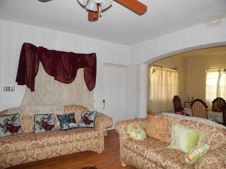 House For Sale in Hellshire Portmore, St. Catherine Jamaica | [3]