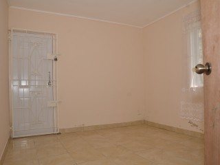 House For Sale in Chudleigh, Manchester Jamaica | [6]