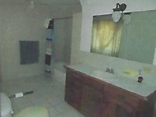 House For Sale in CORAL GARDEN, St. James Jamaica | [4]