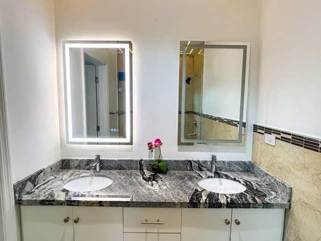 Apartment For Sale in Off Waterloo Road, Kingston / St. Andrew Jamaica | [9]