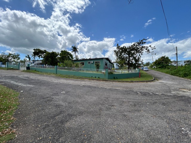 House For Sale in Santa Cruz, St. Elizabeth Jamaica | [12]