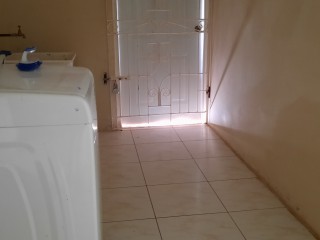 Apartment For Rent in Sunset Avenue, Manchester Jamaica | [10]