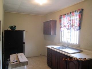 House For Sale in Toll Gate, Clarendon Jamaica | [6]