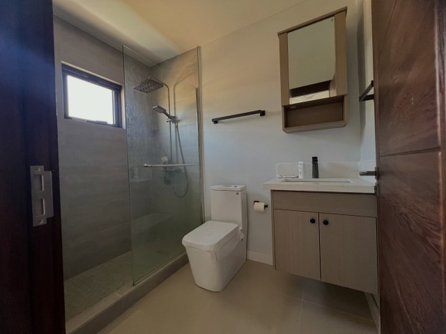 House For Rent in Oak Estate Bernard Lodge, St. Catherine Jamaica | [8]