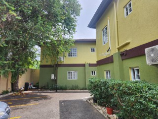 Apartment For Rent in Mona, Kingston / St. Andrew Jamaica | [1]