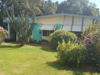 House For Sale in Kingsland Kitson Town, St. Catherine Jamaica | [1]