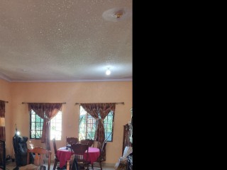 House For Sale in Plantation Heights, Kingston / St. Andrew Jamaica | [1]