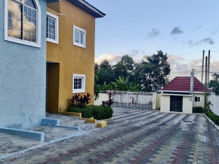 1 bed Apartment For Sale in Reading Manor, St. James, Jamaica