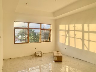 Apartment For Sale in LIGUANEA, Kingston / St. Andrew Jamaica | [1]