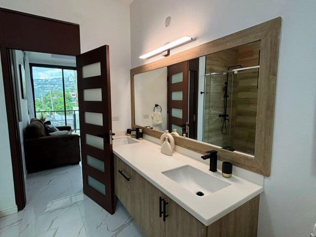 Apartment For Sale in GrosvenorManor Park, Kingston / St. Andrew Jamaica | [4]