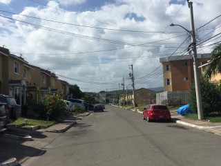 Townhouse For Sale in Union Estate Twickenham Park, St. Catherine Jamaica | [11]