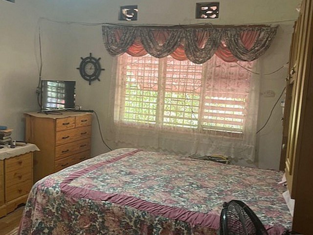 House For Sale in EWARTON, St. Catherine Jamaica | [10]