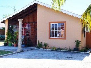 3 bed House For Sale in New Harbour Village 1, St. Catherine, Jamaica