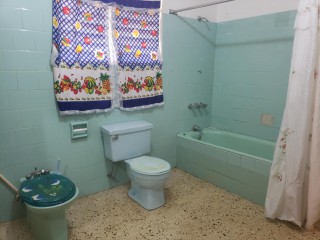 House For Sale in Mandeville, Manchester Jamaica | [2]