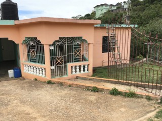 House For Sale in Hatfield, Manchester Jamaica | [6]