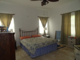 Apartment For Rent in TORADO HEIGHTS, St. James Jamaica | [8]
